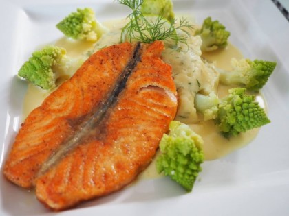 Photo: Blum Fisch- Spezialitäten auf Sylt Seafood Bistro